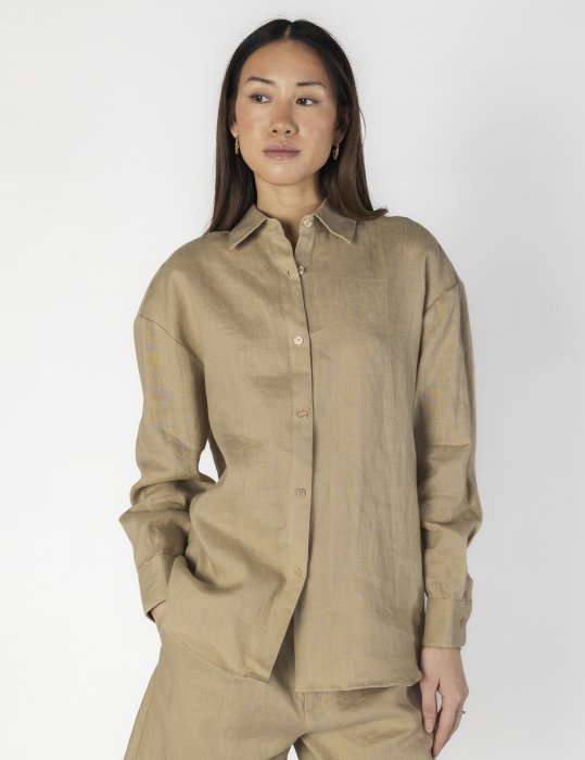 Agnes Oversized Linen Shirt