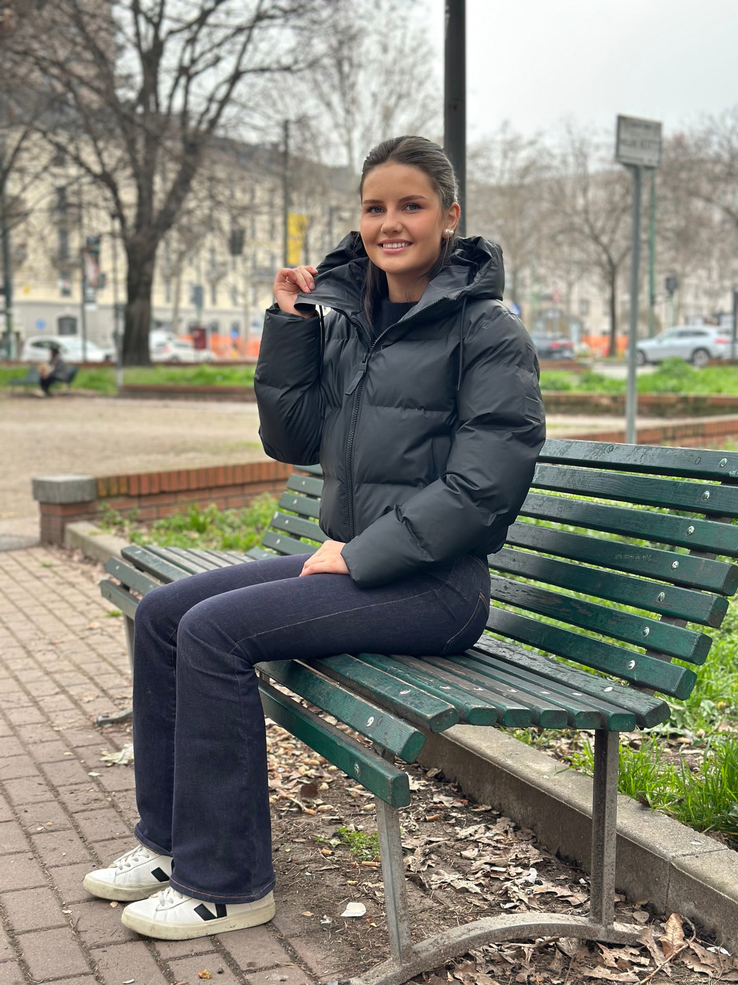 ALTA SHORT PUFFER JACKET W3T3 BLACK