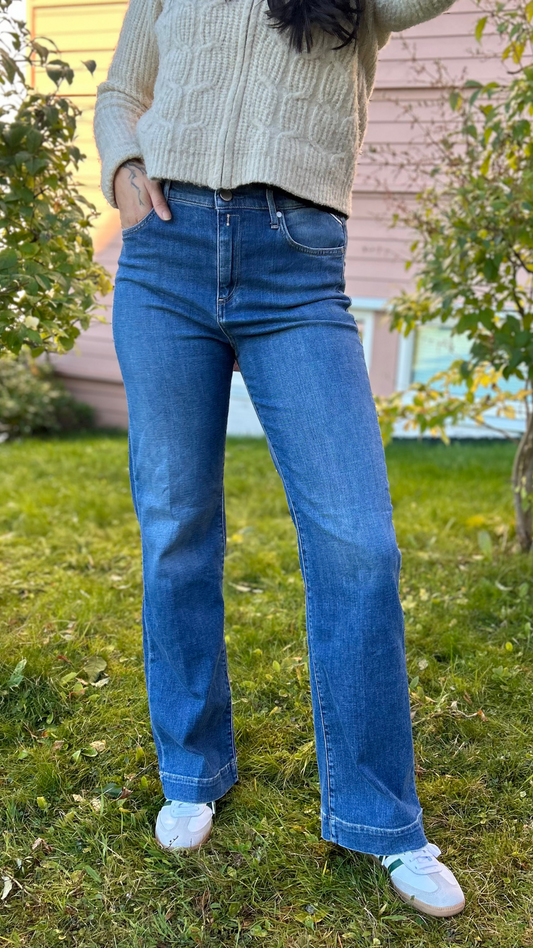 MELJA STRAIGHT FIT MEDIUM BLUE