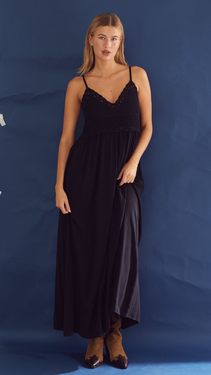 LYLAN DRESS BLACK