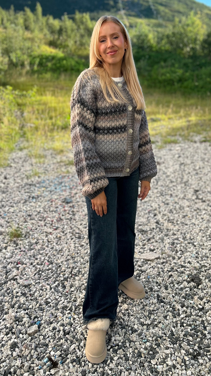 W TAZZELLE MUSTARD SEED