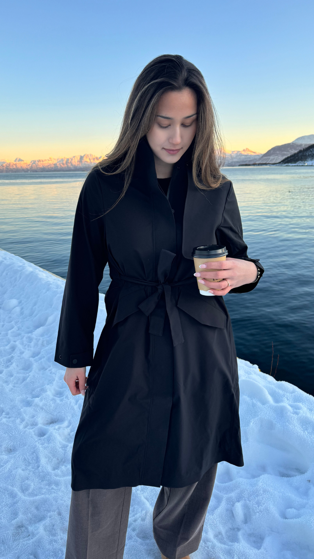 SUVA HARDSHELL TRENCH COAT BLACK