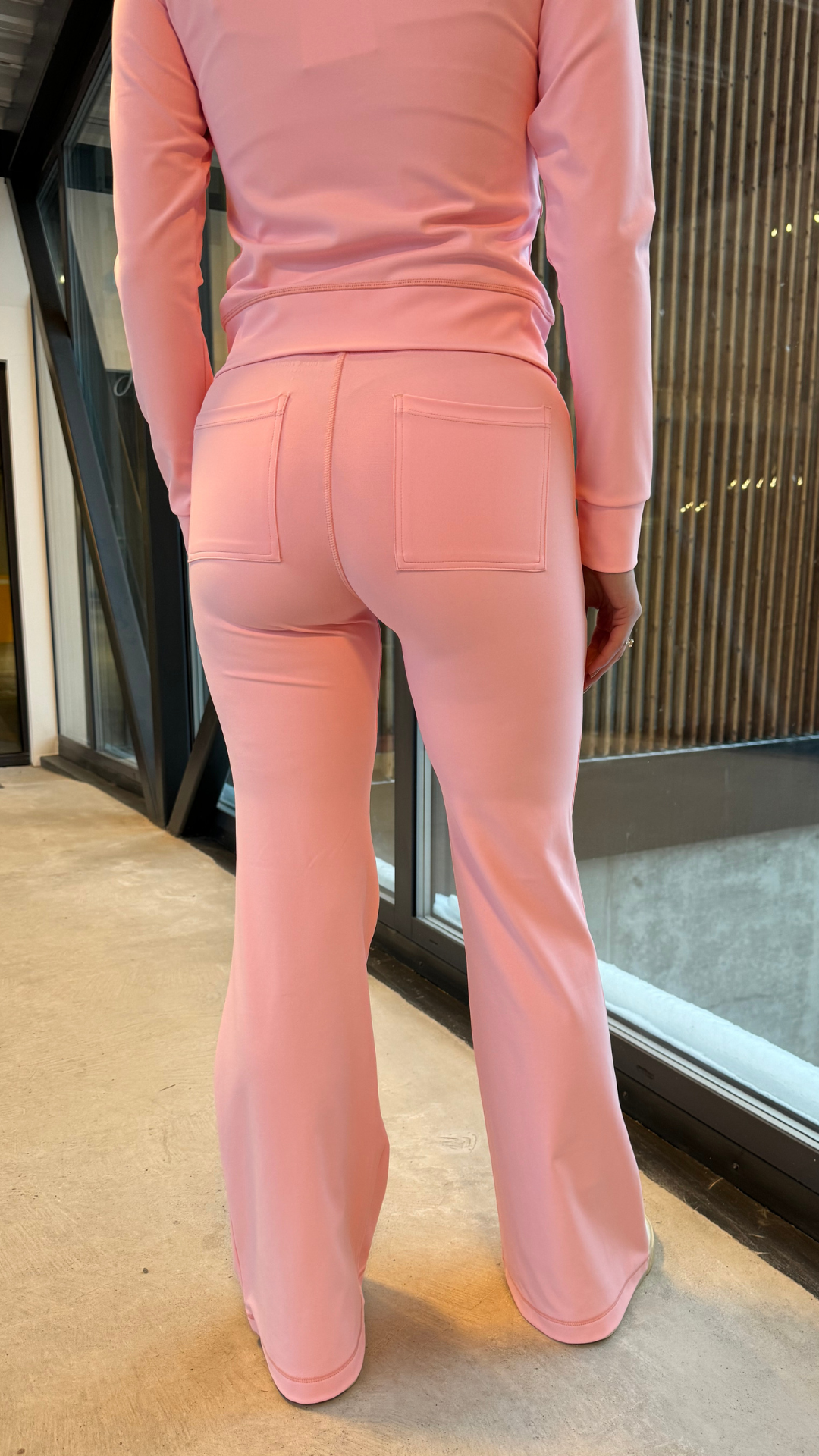 ACTIVEWEAR FARAH LOW RISE LEGGINGS JUICY PINK