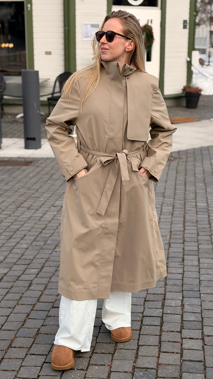 SUVA HARDSHELL TRENCH COAT BEIGE