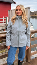 SUVA HARDSHELL STRING W JACKET POOL