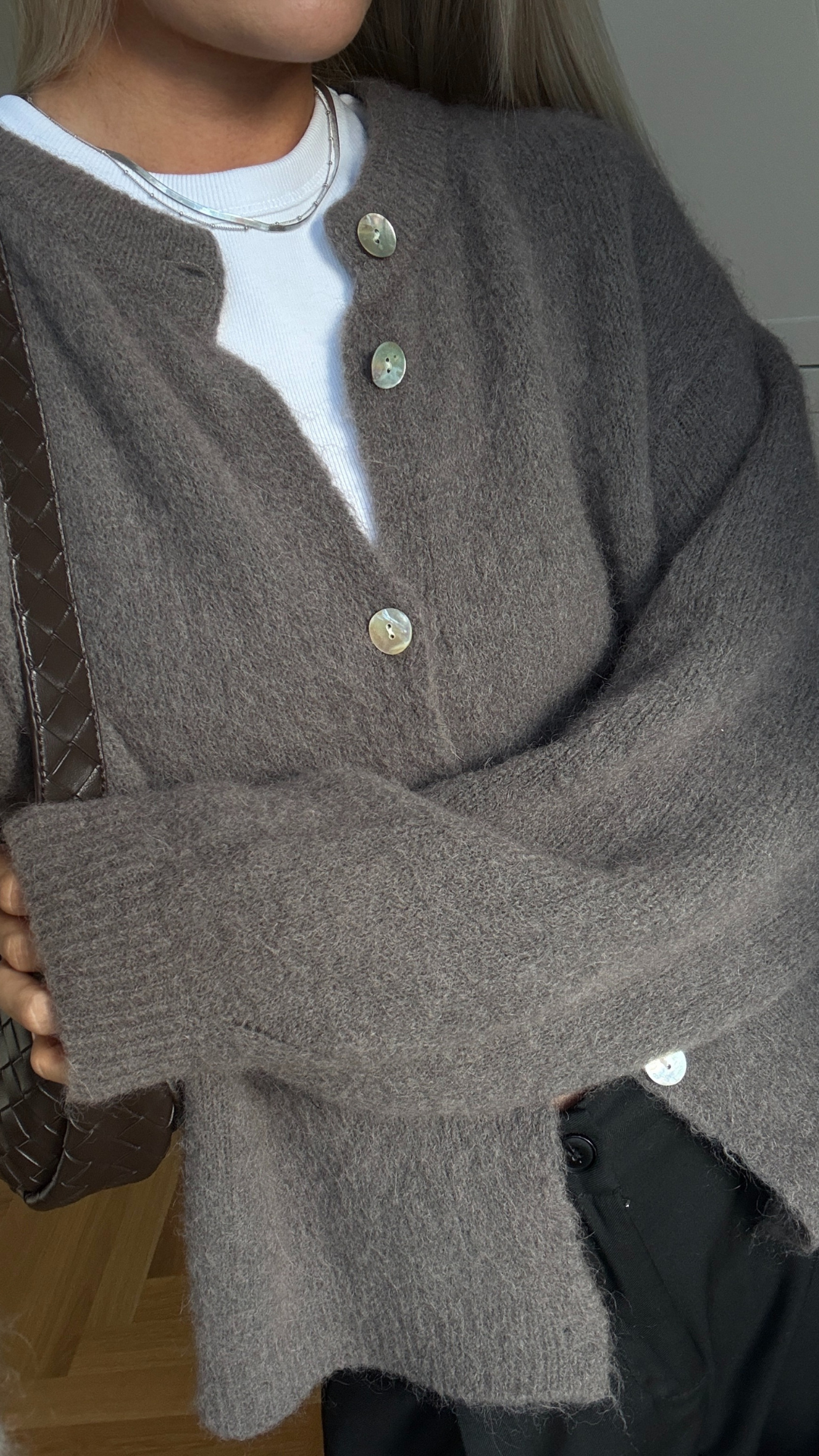 KAE KNIT CARDIGAN COFFEE