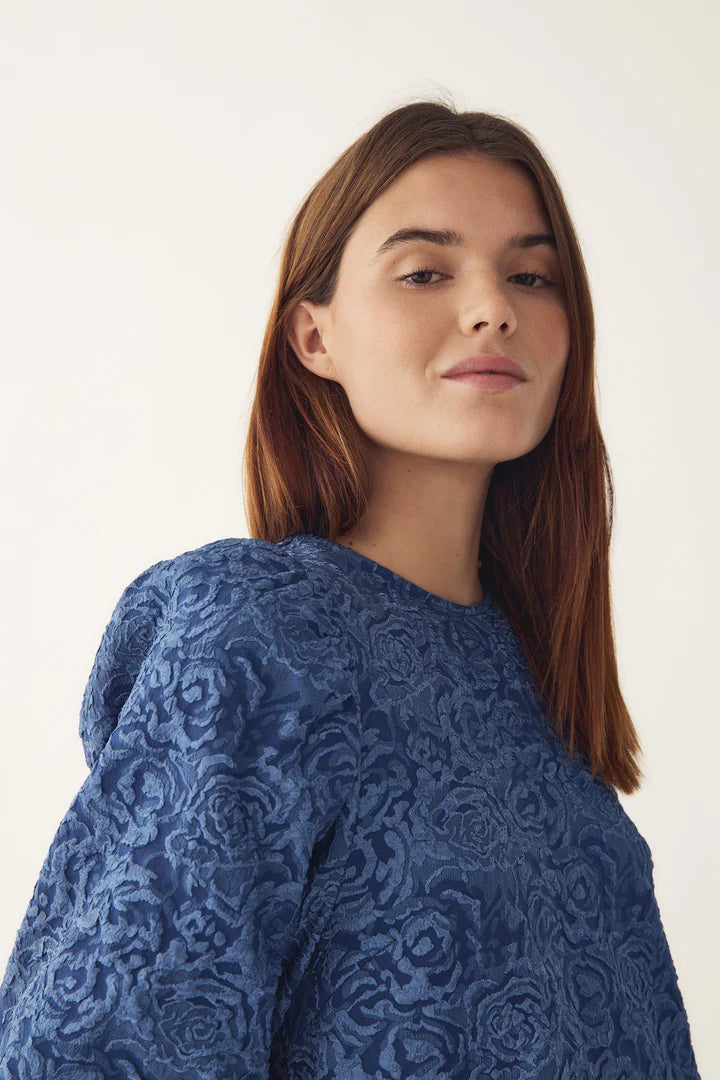 SHELLY BLOUSE DUSTY BLUE