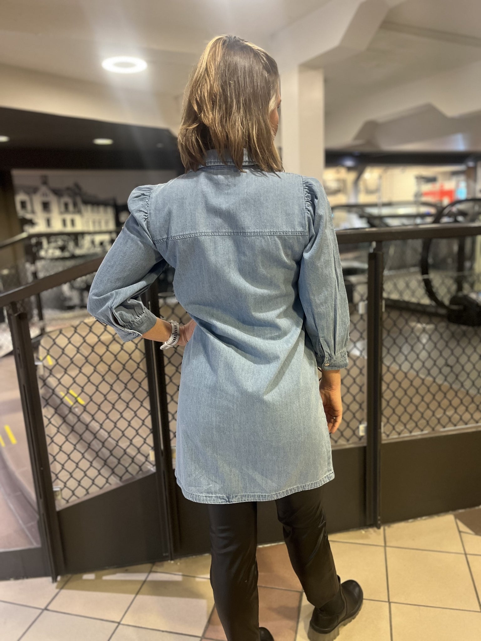 FELICA DENIM KJOLE LYS BLÅ