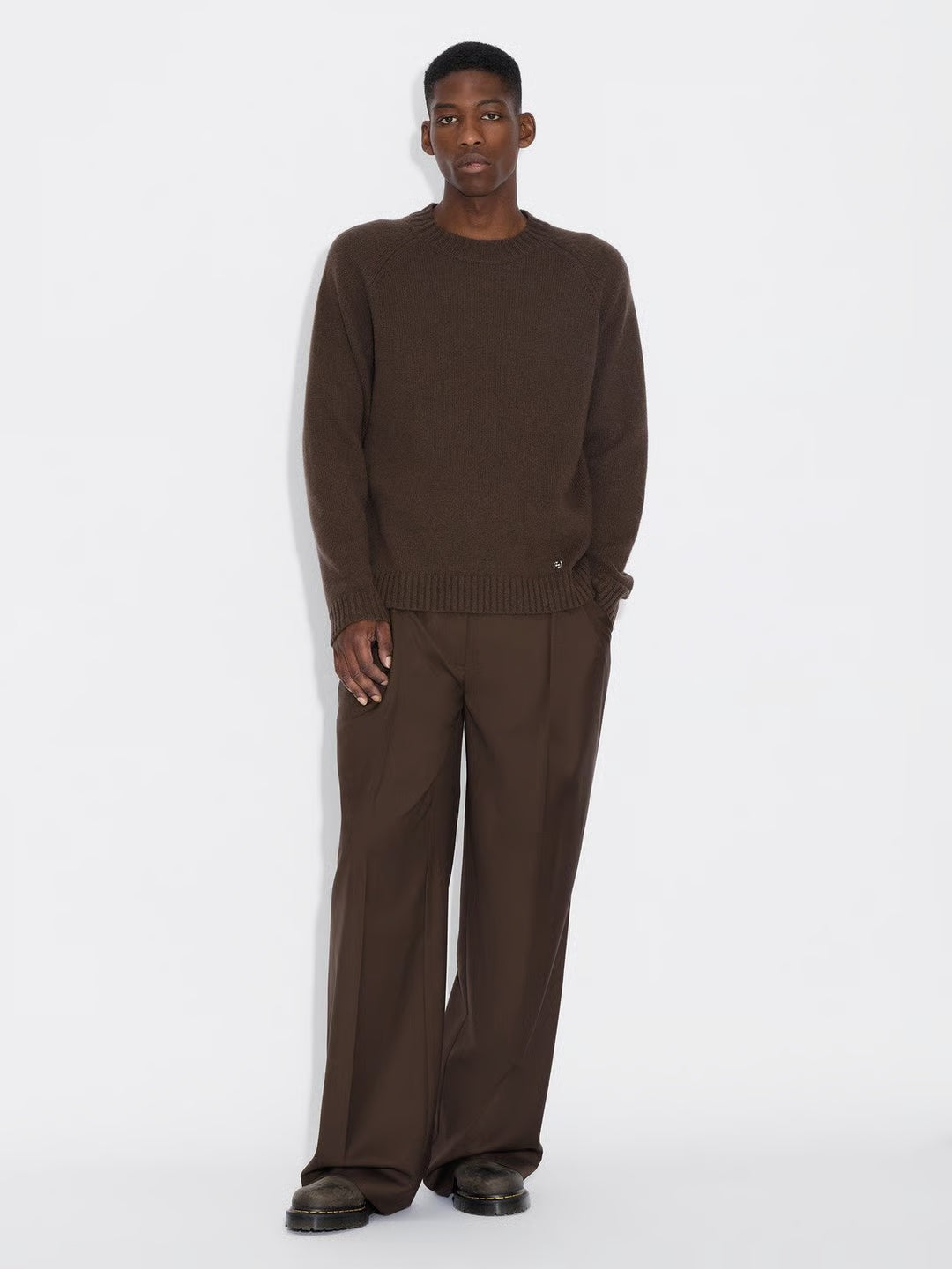 WOOL CREW DK. BROWN