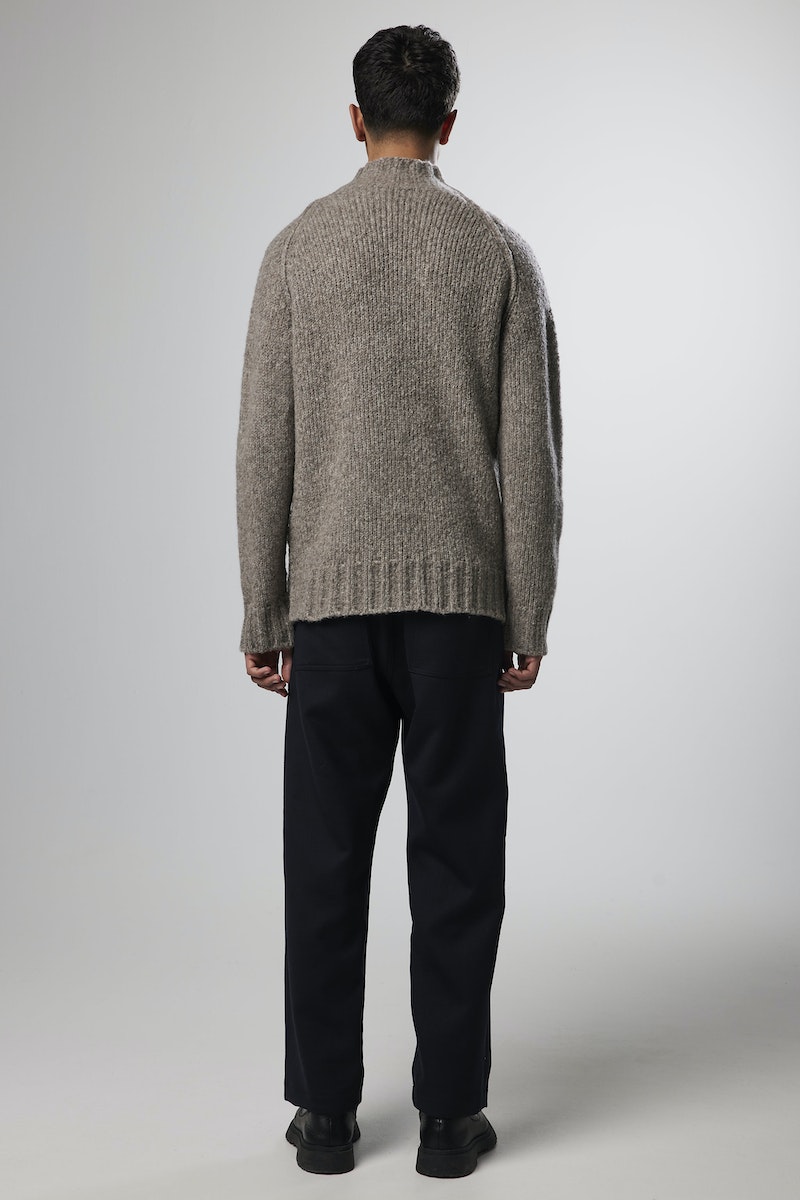WILLAIM HIGH NECK GENSER GRÅ