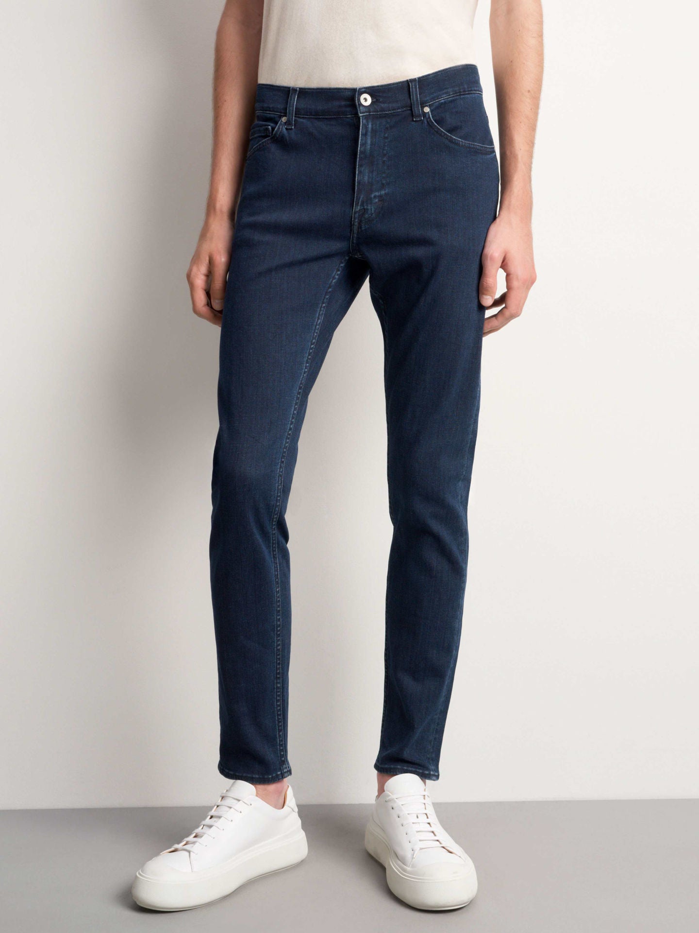 EVOLVE JEANS MØRKEBLÅ