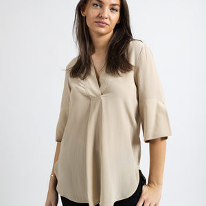 FLAYIA SILKEBLUSE BEIGE