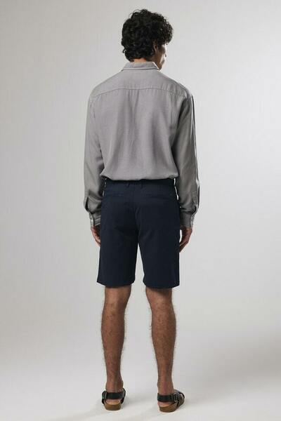 CROWN SHORTS 1004