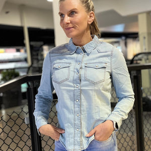 ROCK JEANS SKJORTE LYS DENIM