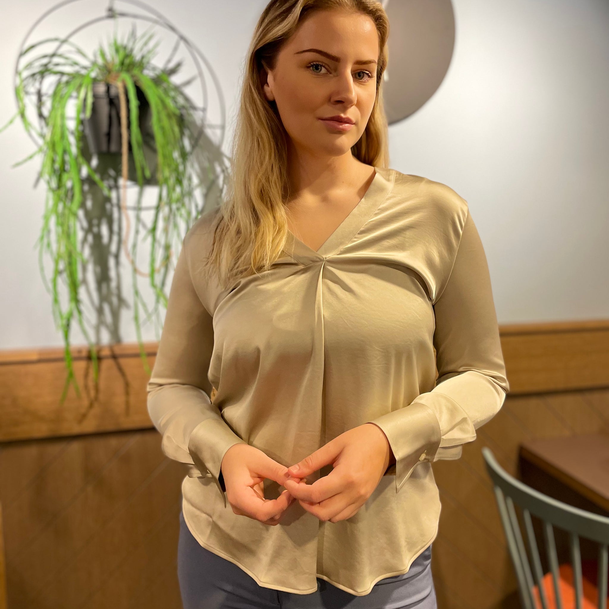 KASIA 2 BLUSE KREMHVIT