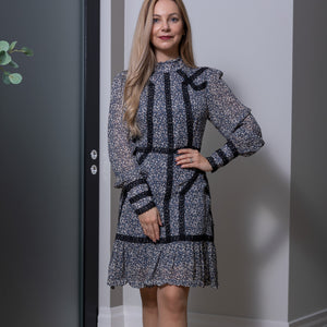 ESTHER KJOLE BLÅMØNSTRET
