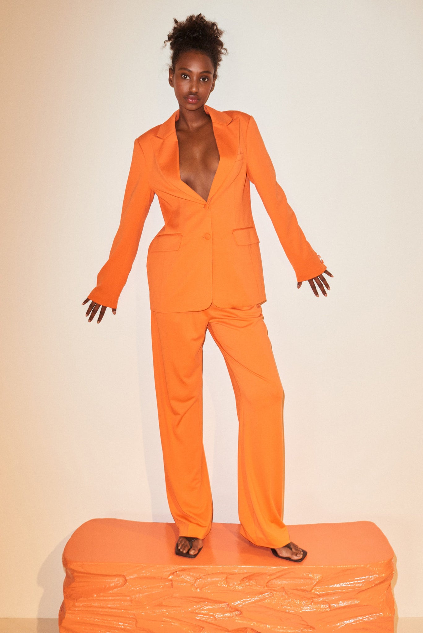 ZOE BUKSE ORANSJE