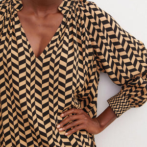 ROSANDA BRUNMØNSTRETE BLUSE