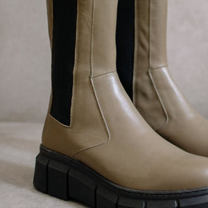 ARMOR KHAKI BOOTS