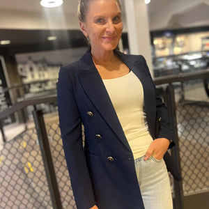 ASTRID FLITTED BLAZER MARINEBLÅ