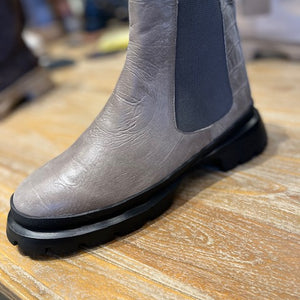 SKOLETT GRÅ CHELSEA BOOT