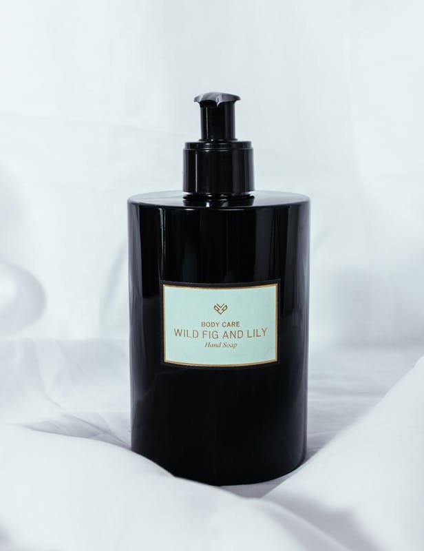 WILD FIG OG LILY HÅNDSÅPE 500ML